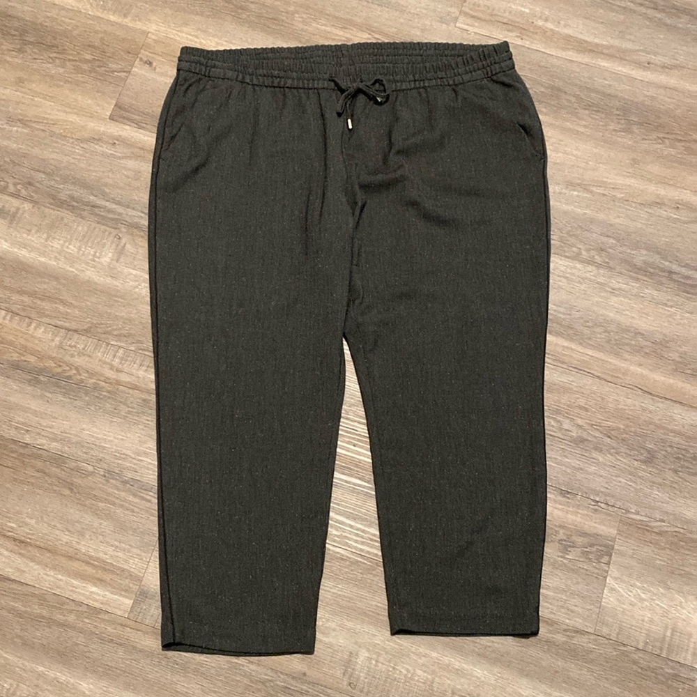 Brand New Old Navy Herringbone Cropped Trousers size XXL